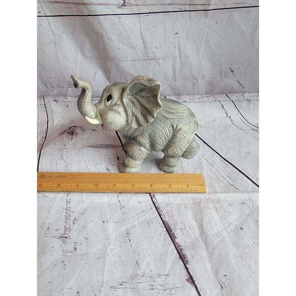 Vintage Andrea By Sadek Bright Big Eyed Sweet Baby Elephant Figurine 5in READ - Picture 9 of 10